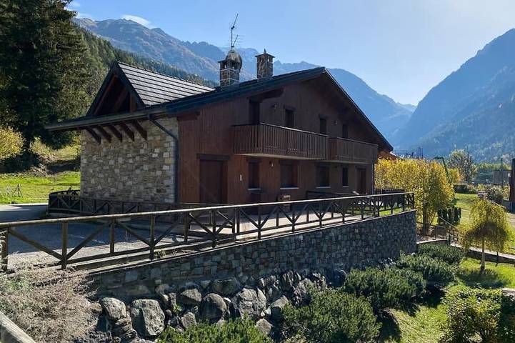 Ganze Wohnung, Mansarda Santa Chiara - AffittiPontediLegno in Temù (Dorf), Temù