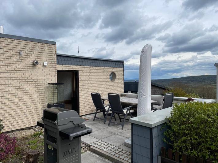 Ferienhaus für 4 Personen, mit Terrasse und Ausblick in Bischofsheim an der Rhön - 2
