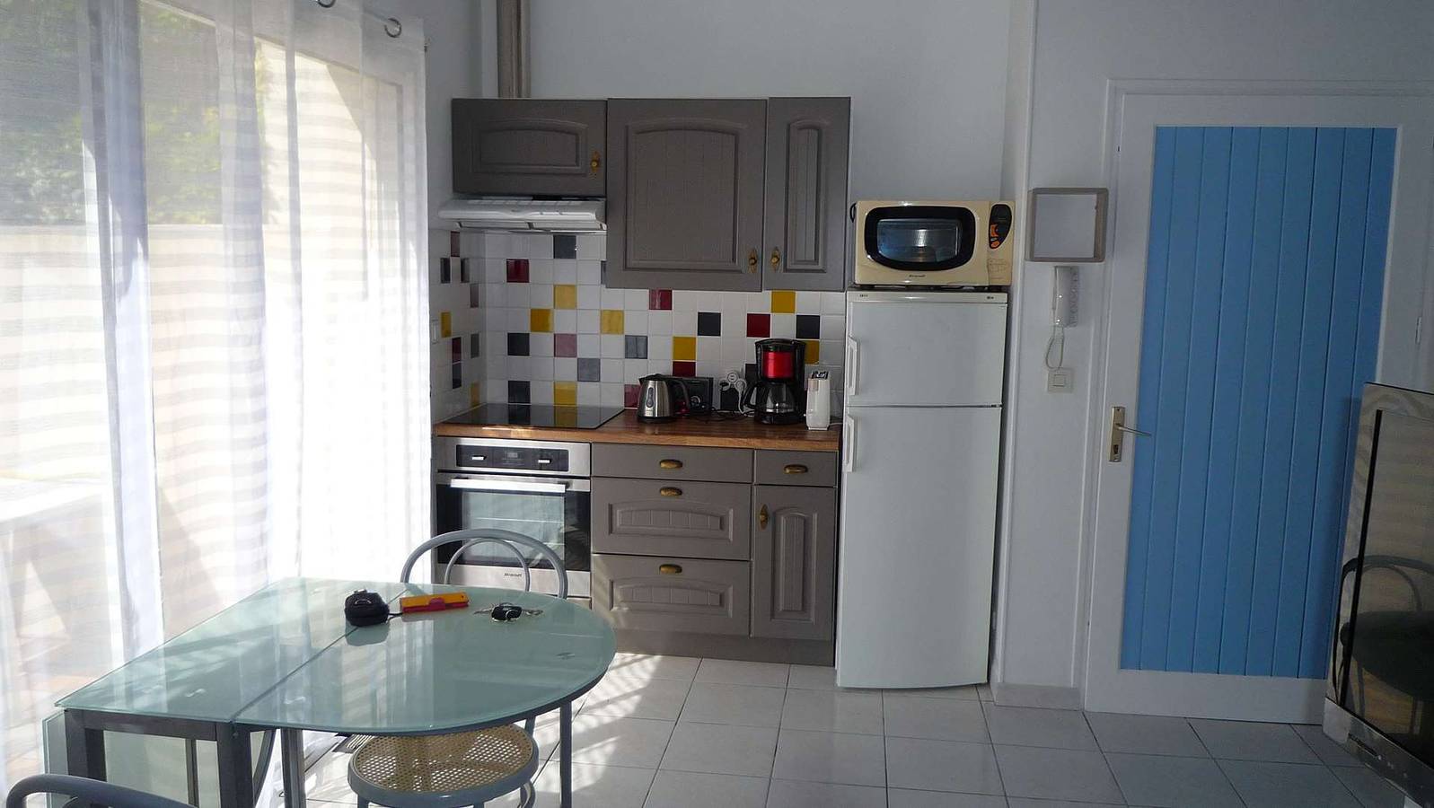 Apartamento entero, Apartamento clasificado con parking, terraza privada, Wi-Fi y aire acondicionado in La Rochelle, Región de La Rochelle