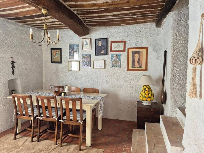 Location de vacances pour 6 personnes, avec vue sur le lac et vue ainsi que piscine et jardin à Le Cannet-des-Maures - 2