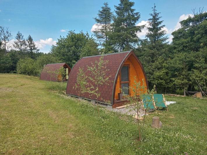 Kemping dla 2 osób, z ogród i widok oraz sauna, zwierzęta dozwolone w Solina