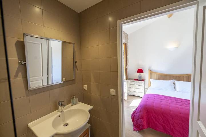 Gîte pour 6 personnes, avec piscine, animaux acceptés à Capendu - 4