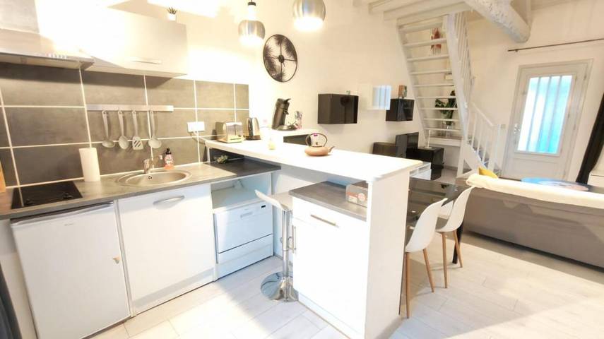 Gîte pour 4 personnes, avec balcon dans Cinema Le Melies Pau - 2