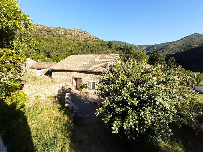 Cottage pour 6 personnes, avec sauna et jardin à Riols