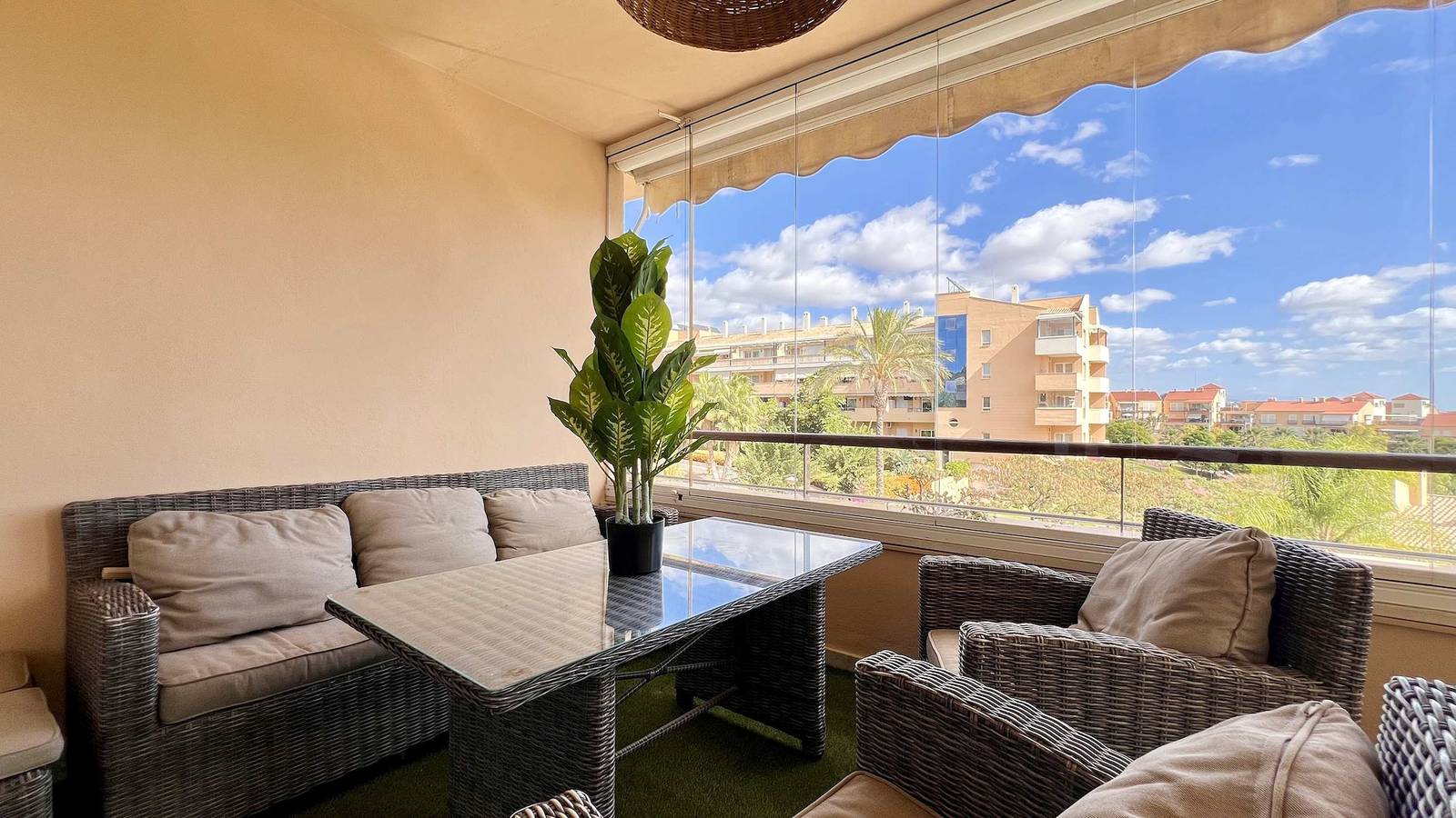 Appartement entier, Appartement de vacances pour 4 personnes avec jardin in Sol Andalusi, Alhaurín de la Torre