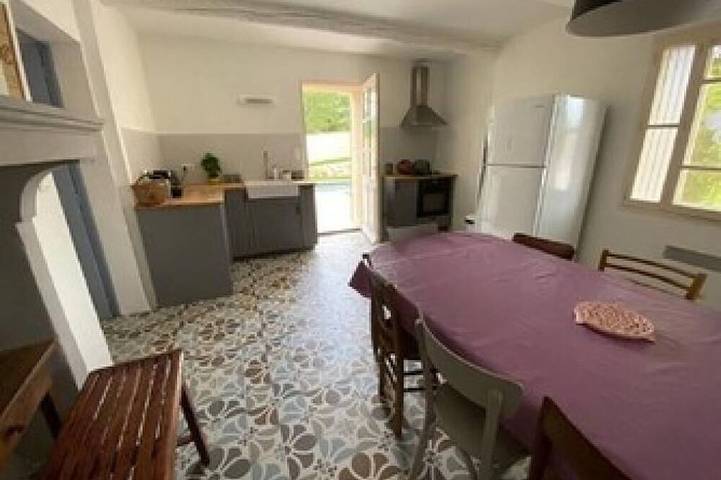 Gîte pour 8 personnes à Malemort-du-Comtat - 3