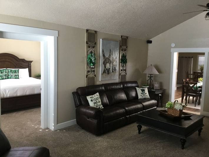 Ferienhaus für 6 Personen, mit Terrasse und Garten sowie Whirlpool - 1