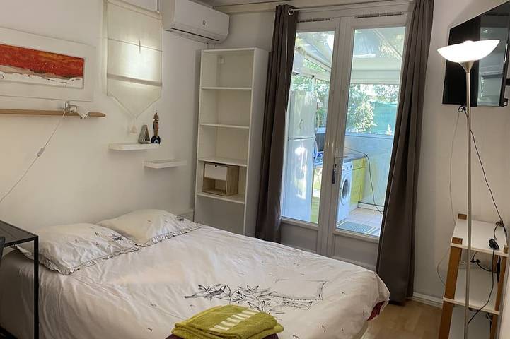 Casa con jardín tranquila hermosa zona verde central de 3 millones<br>mercado de 800m in La Rochelle, Región de La Rochelle