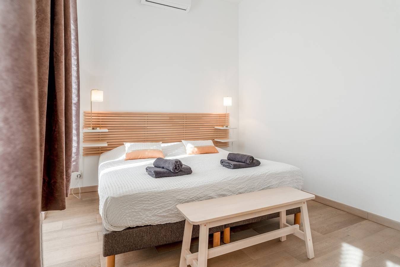 Chambre « Steven » Le Mas de Kitty, piscine partagée in Saint-Rémy-de-Provence, Région d'Arles
