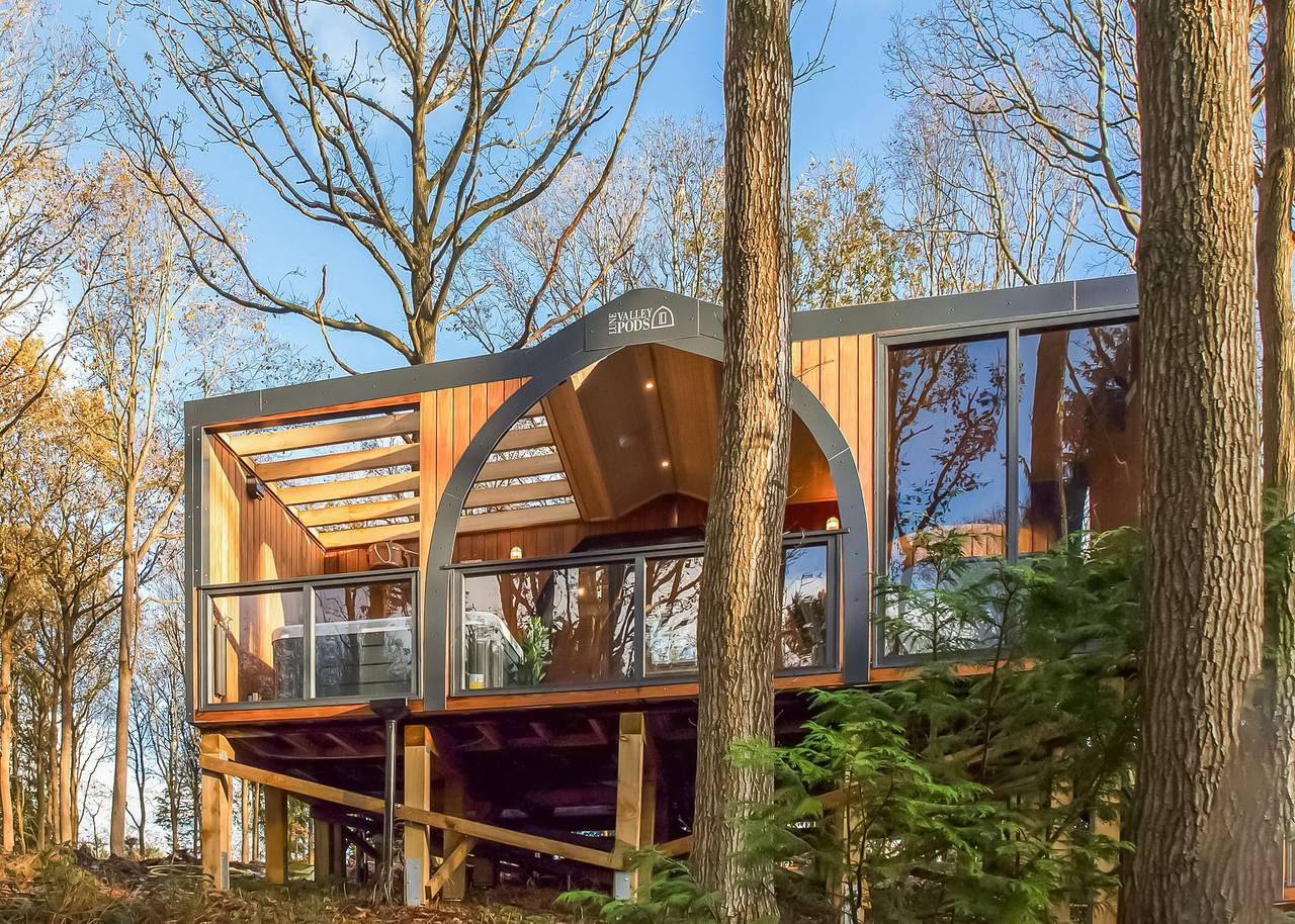 Meadowsweet Treehouse in Shropshire