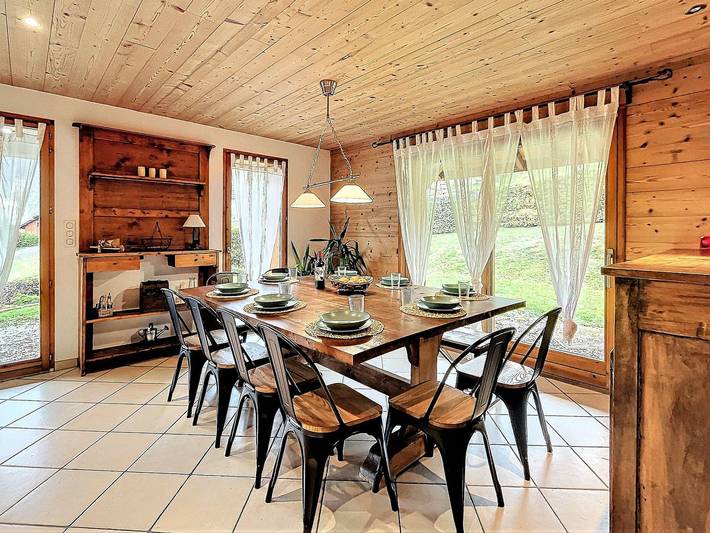 Chalet pour 14 personnes, avec terrasse dans Le Corbier - 2