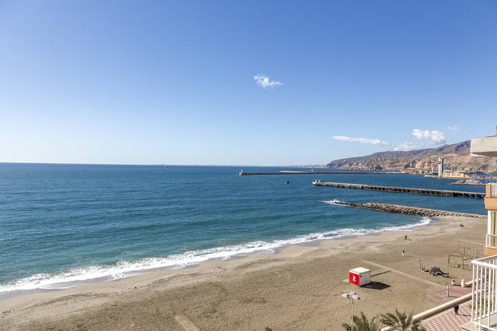 Ferienwohnung für 4 Personen, mit Terrasse und Meerblick in Almería - 4