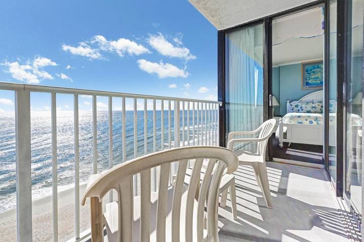 Vacation apartment for 6 people, with ocean view and balcony in South Carolina