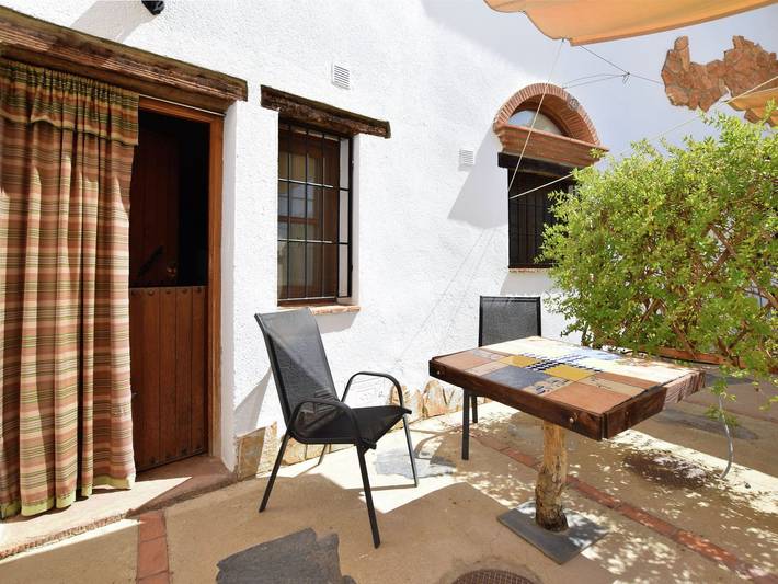 Cueva para 2 personas, con piscina además de jardín y terraza, Familias con niños en Andalucía - 3