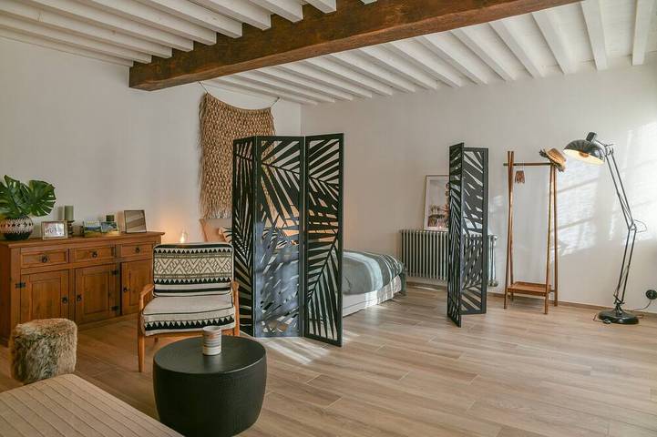 Gîte pour 2 personnes, avec jardin dans Groslée - 2