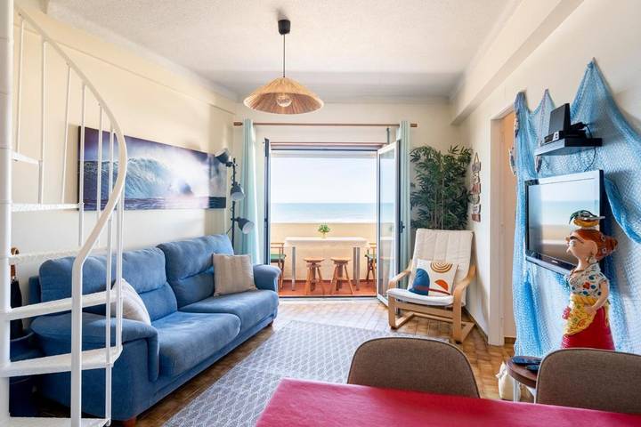 Apartamento de férias para 4 pessoas, com varanda e vista em Praia do Pedrogão