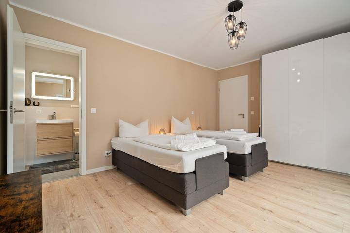 Ferienhaus für 6 Personen, mit Terrasse und Garten in Lärz - 4