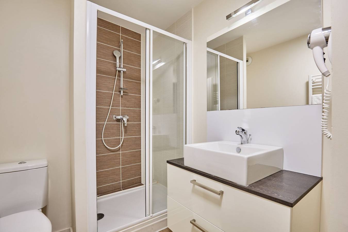 Entire studio, Residence Odalys Les Dunes du Soleil in La Grande Motte - Long Stays in La Grande-Motte, Côte d'Améthyste