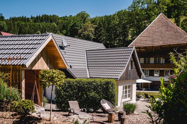 Idyllisch gelegenes Ferienhaus Am Baechle (Host100) direkt an romantischem Bergbach gelegen in Hofstetten, Mittlerer Schwarzwald
