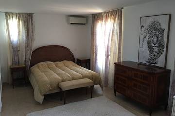 Villa pour 8 Personnes dans Villeneuve-Loubet, Région de Cannes, Photo 1