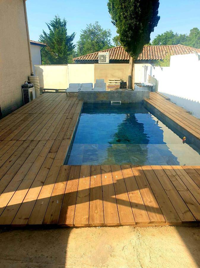 Gîte pour 8 personnes, avec piscine ainsi que terrasse et jardin à Restinclières - 2