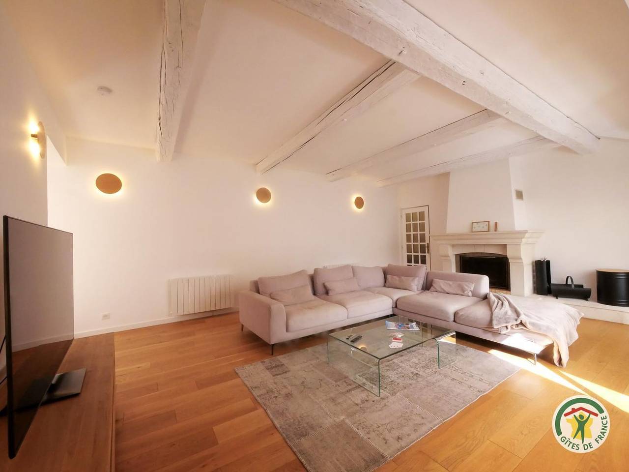 Acogedora casa rural con aparcamiento, TV y chimenea cerca del lago y el río in Embrun (Altos Alpes), Parque Nacional de los Ecrins