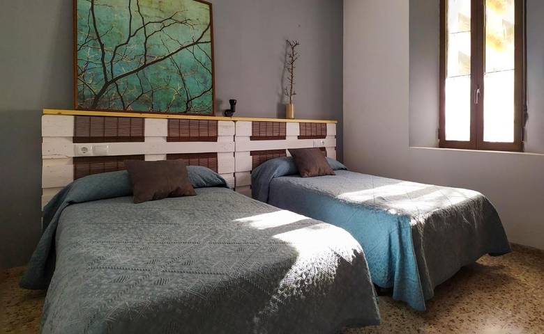 Casa rural para 7 personas, con Balcón además de Terraza y Vistas en Villar de Canes - 3