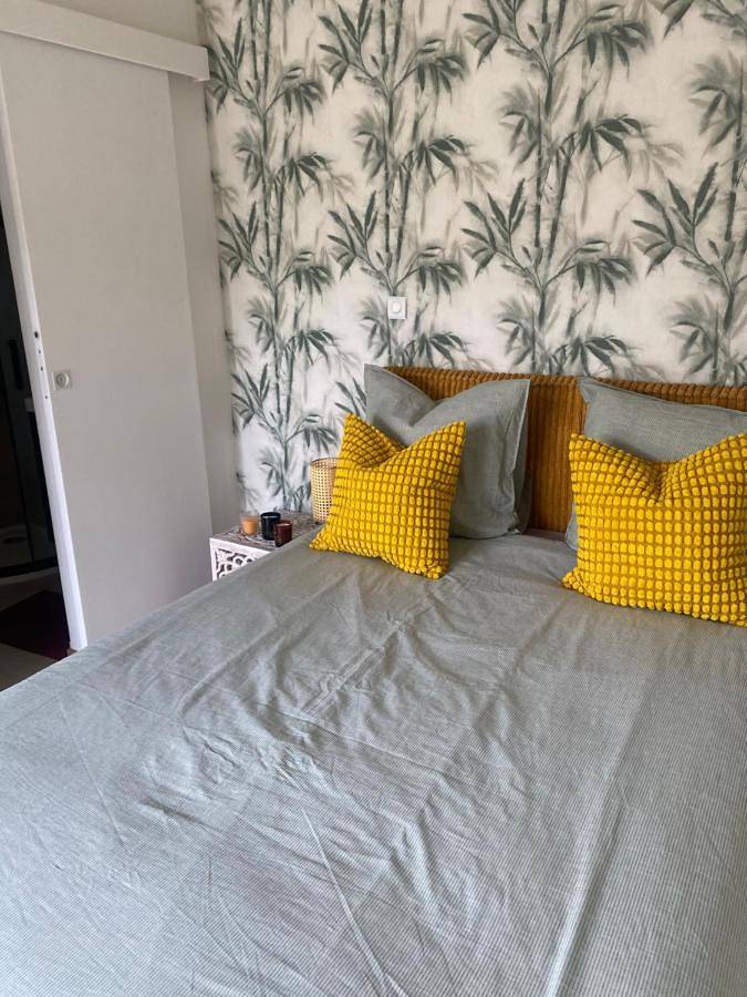 Chambre calme in Tremblay-en-France, Seine-Saint-Denis