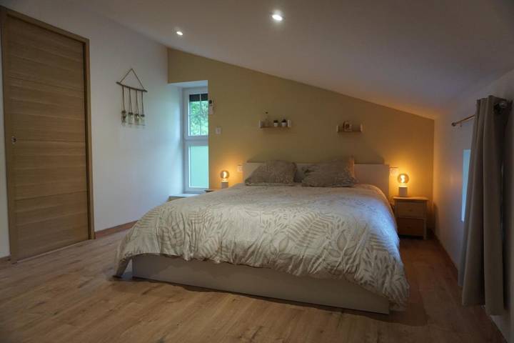 Location de vacances pour 8 personnes, avec jardin à Saint-Maurice-de-Lignon - 4