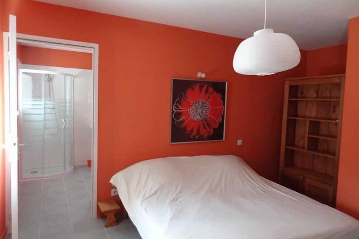 Location de vacances pour 9 personnes, avec jardin et terrasse, animaux acceptés à Cléon-d'Andran - 2