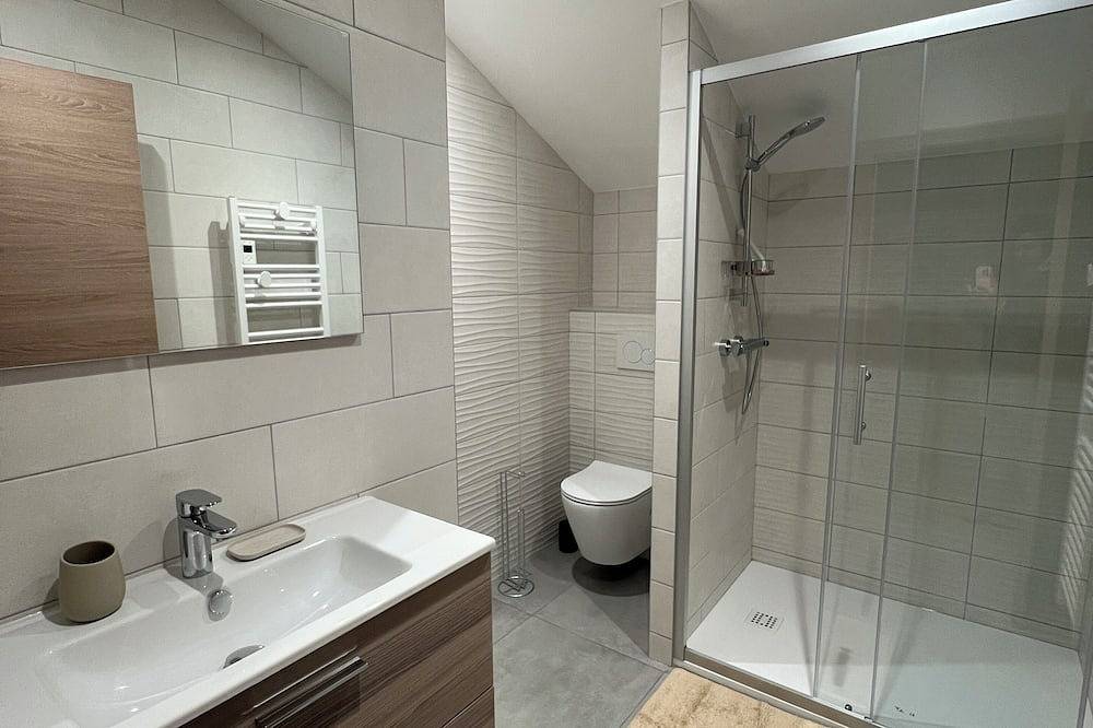 Entire apartment, Les Loges de Sainte-Anne - Apartment No. 2 in Saint-Michel-de-Maurienne, Saint-Jean-de-Maurienne region