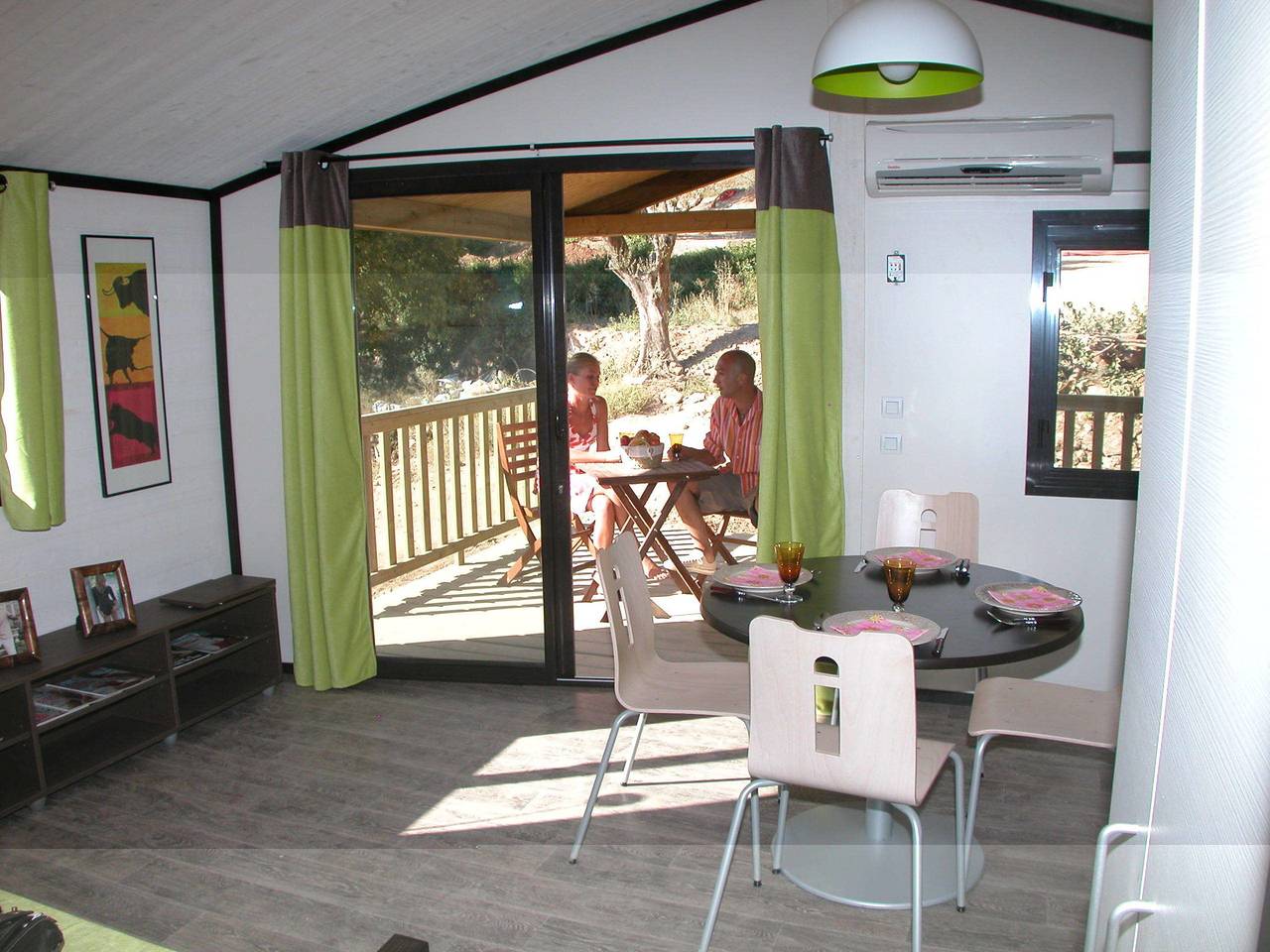 Hütte in Provence mit überdachter Terrasse in Solliès-Toucas, Toulon Region