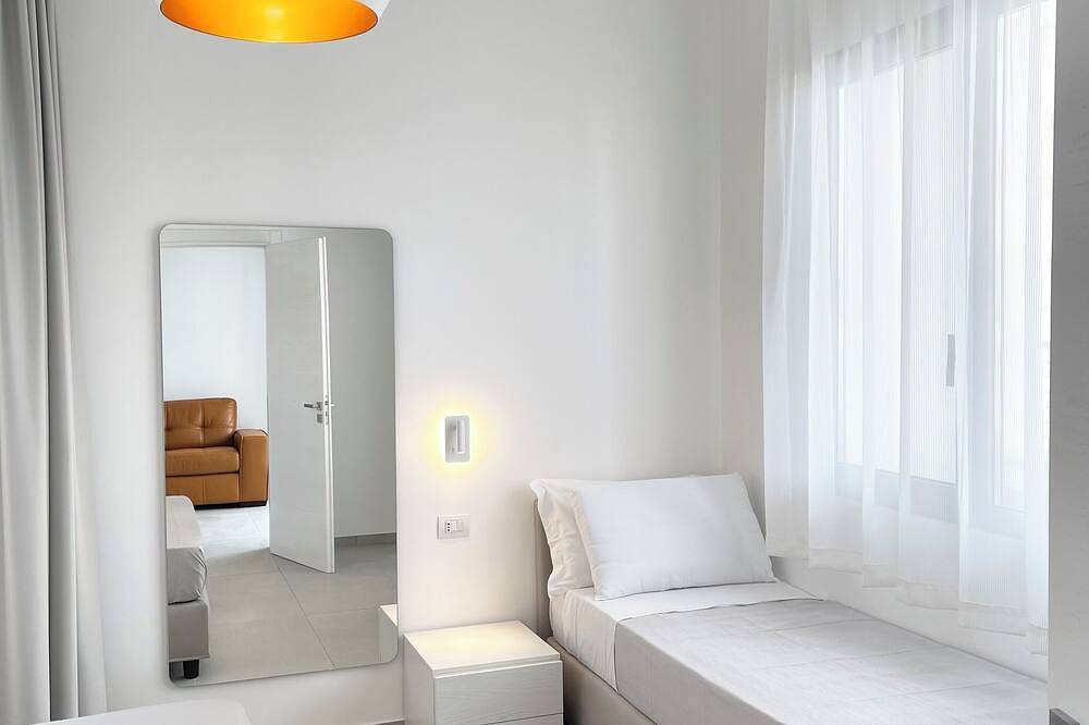 Ganze Wohnung, Apartment 500Mt From Padula Bianca Beach. 5Km From Gallipoli in Conchiglie-Alto Lido, Golf von Tarent