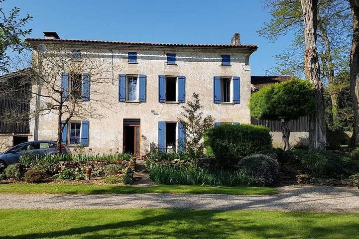Agriturismo pour 6 personnes, avec jardin à Barie