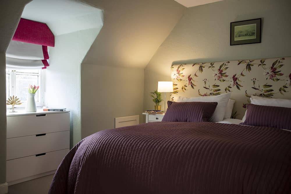 Sycamore Cottage - a traditional 2 bedroom stone cottage within the grounds of Arniston House in Edinburgh und Lothian