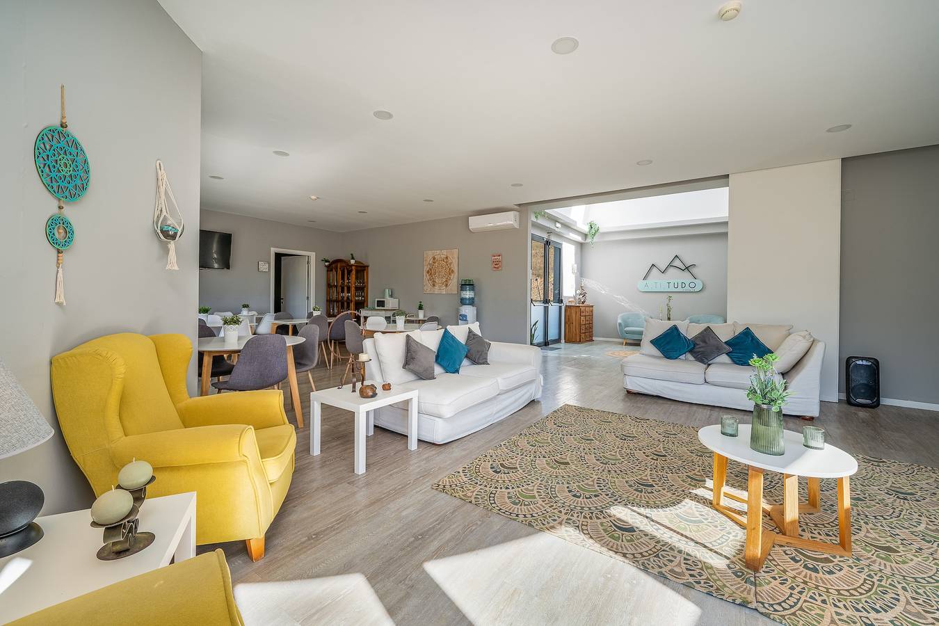 Villa 'Atitudo Nature' com Vista para a Montanha, Wi-Fi e Ar Condicionado in Mexilhoeira Grande, Distrito de Faro