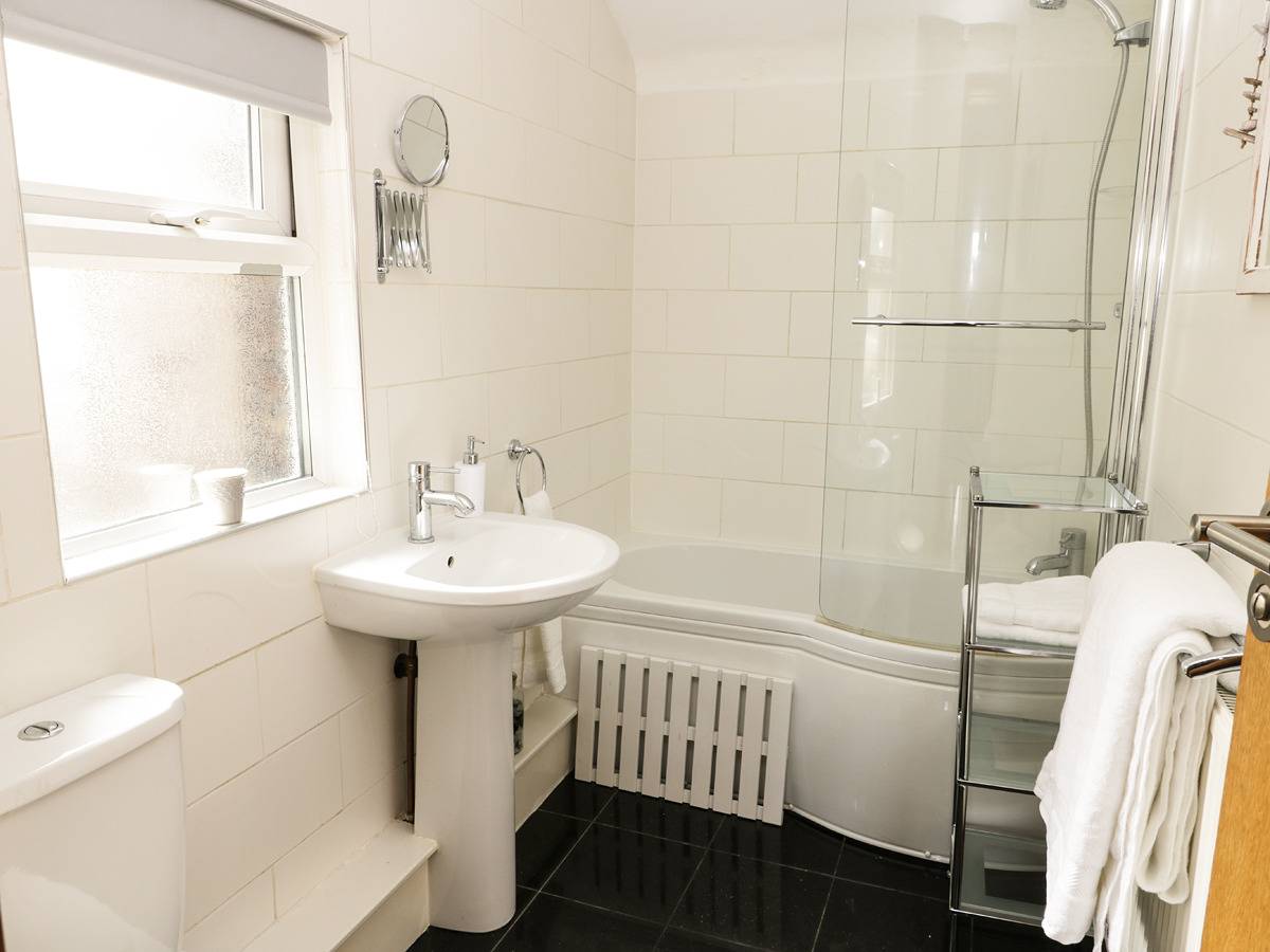 Entire apartment, Marina View in Whitby, North York Moors National Park