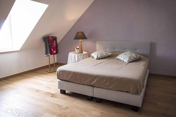 Gîte pour 7 personnes, avec terrasse ainsi que piscine et jardin dans Saint-Pierre-en-Auge - 2