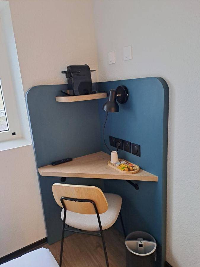 Triple Room in Caen, Région de Caen