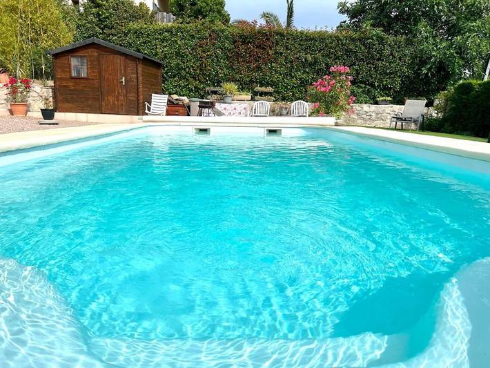Gîte pour 2 personnes, avec piscine ainsi que jardin et vue à Taradeau - 2