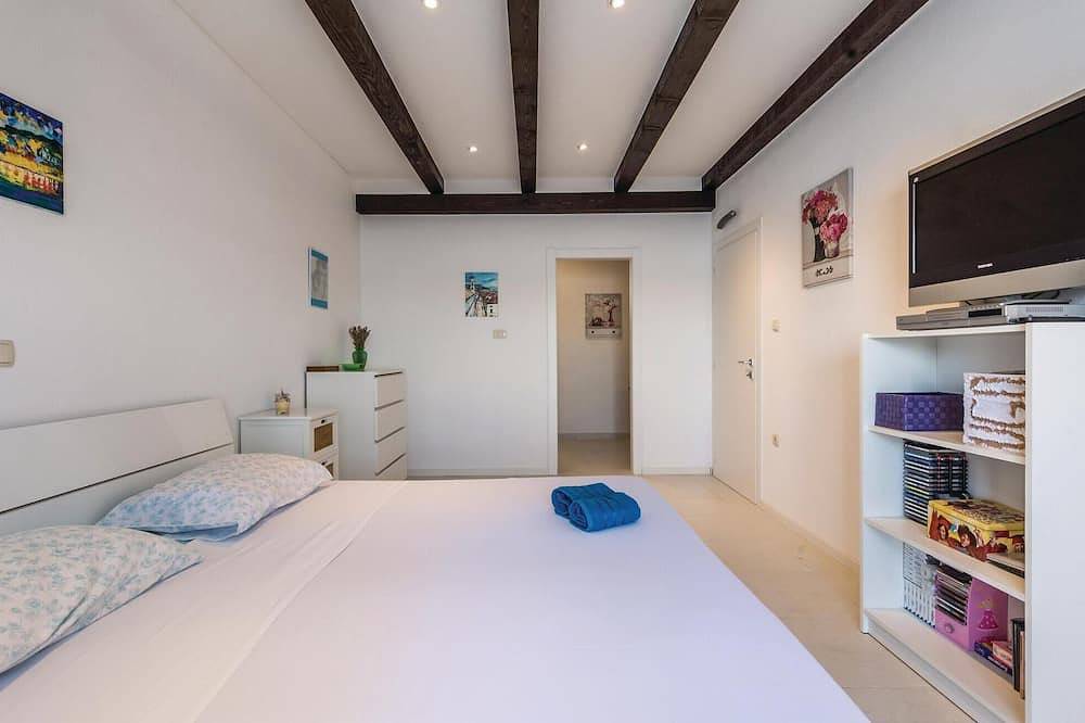 Ganze Wohnung, Gemütliche Wohnung in Jablanac in Jablanac, Naturpark Velebit