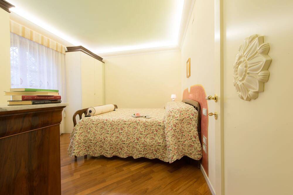 Vacaciones en villa en Umbría, en el lago Trasimeno, cerca de la Toscana. in Passignano sul Trasimeno, Lago Trasimeno