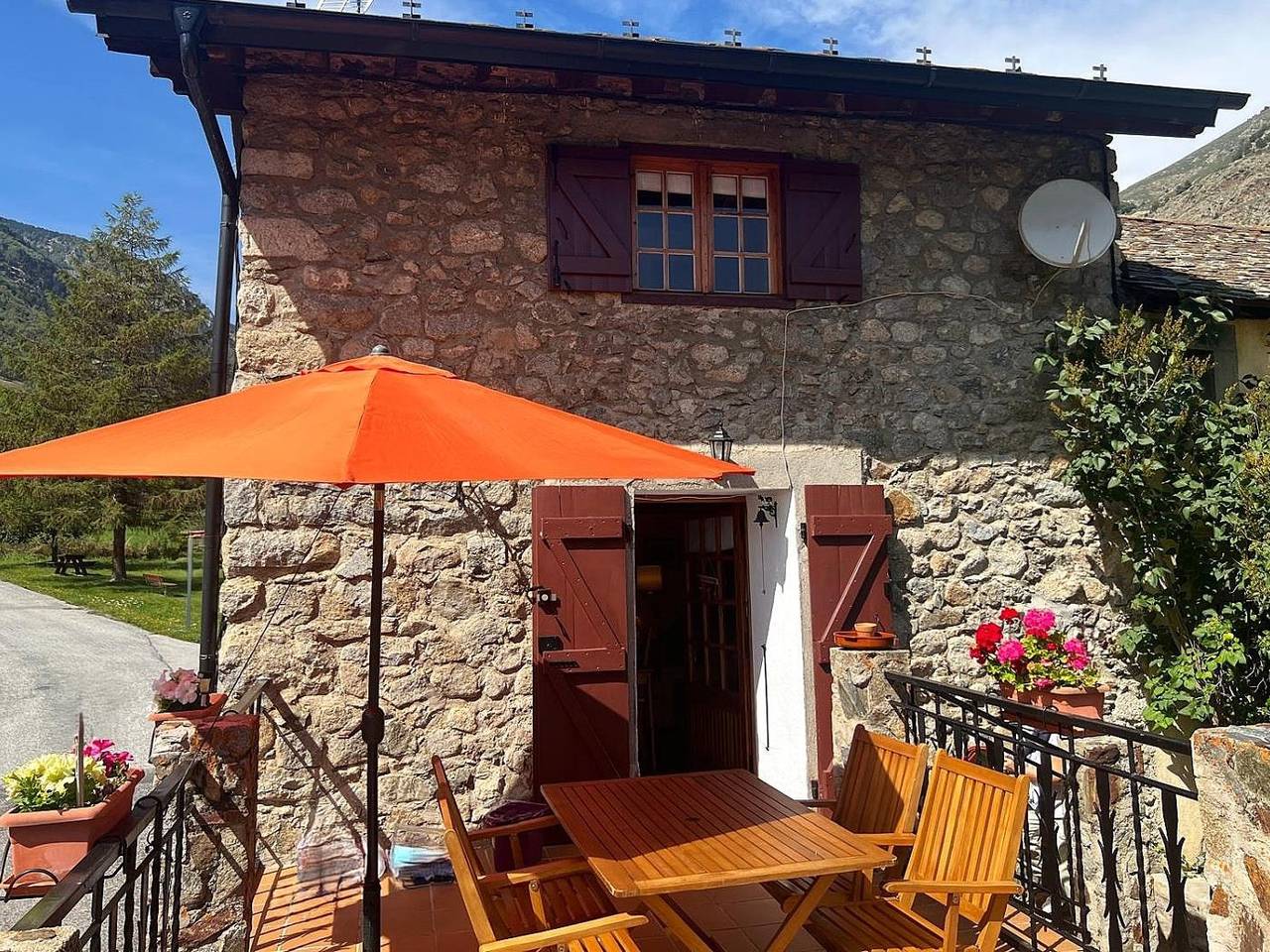 Belle maison avec des vues imprenables près de Porte-Puymorens et de l’Andorre in Porta, Parc naturel régional des Pyrénées catalanes