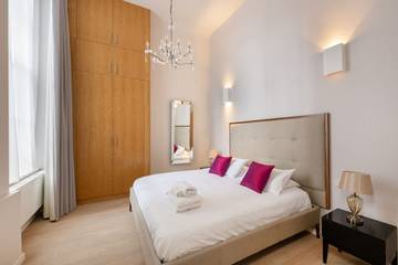 Vacation Rental for 5 Guests in Kensington and Chelsea, London, Picture 2