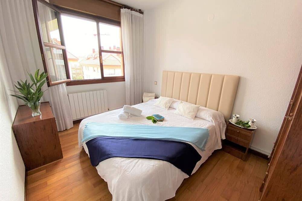 Entire apartment, Apto céntrico en la playa - La Dehesa 5500 in Isla, Arnuero
