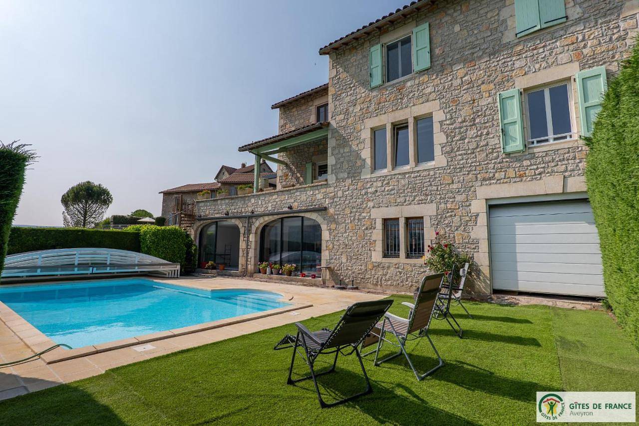 Appartement entier, Two-Bedroom Apartment in Compeyre, Parc naturel régional des Grands Causses