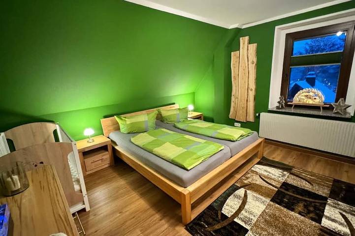 Ferienhaus für 3 Personen, mit Terrasse und Sauna sowie Garten, mit Haustier in Oberwiesenthal - 2