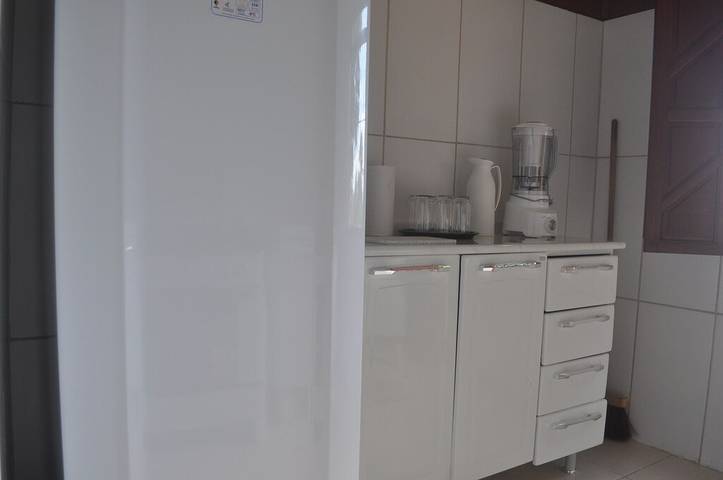 Casas e apartamentos de temporada para 8 pessoas, com piscina e jardim no Litoral Norte da Bahia