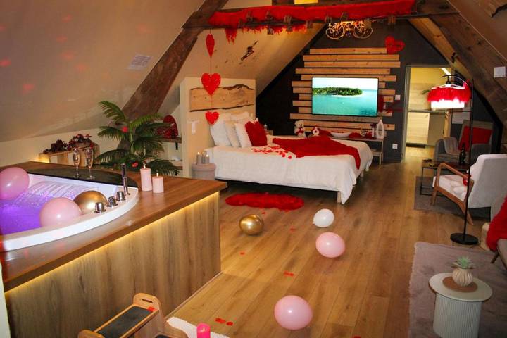 Gîte pour 2 personnes, avec Jacuzzi à La Bassée