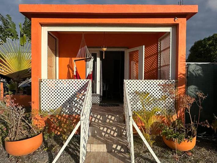 Location de vacances pour 4 personnes, avec piscine et balcon dans Baie de Grand Case